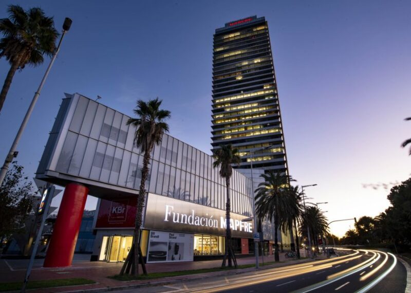 KBr Fundación MAPFRE Barcelona Photo Center - A Closer Look at the KBr Fundación MAPFRE Photo Center
