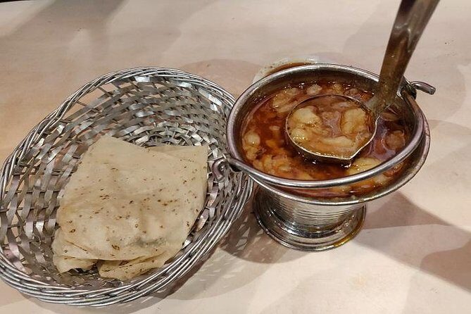 Kebab and Curry Food Walk with guide and transport in and around Mohd Ali Road! - Key Points