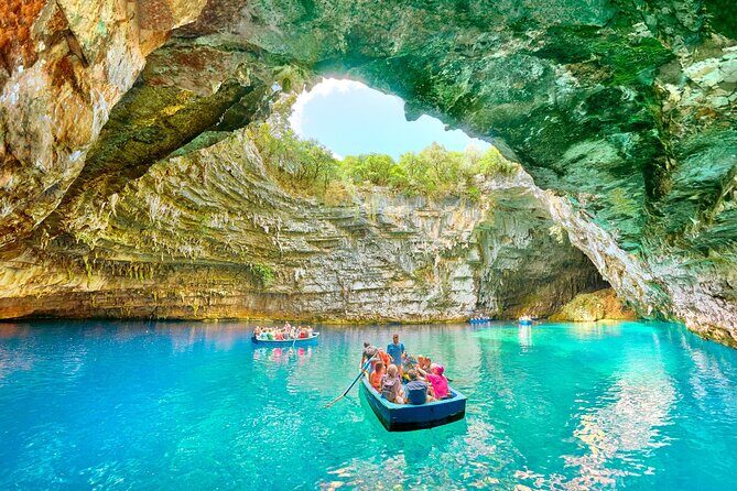 Kefalonia Island Bus Tour- Wine Tasting, Melissani & Fiscardo - The Full Experience: What to Expect