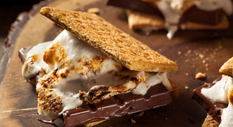 Kelowna Fireside Warm-Up: Wine Tasting, Smores & Mulled Wine - The Value of This Experience