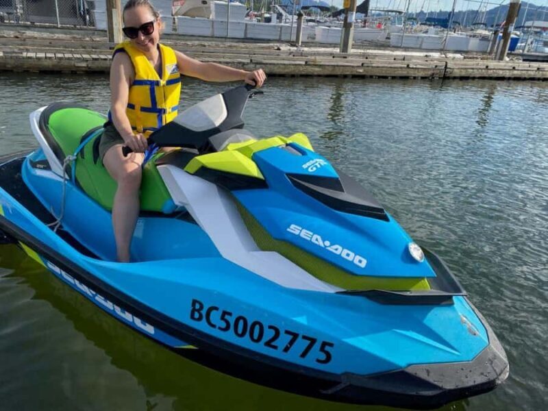 Kelowna: Jet Ski Rental - Key Points