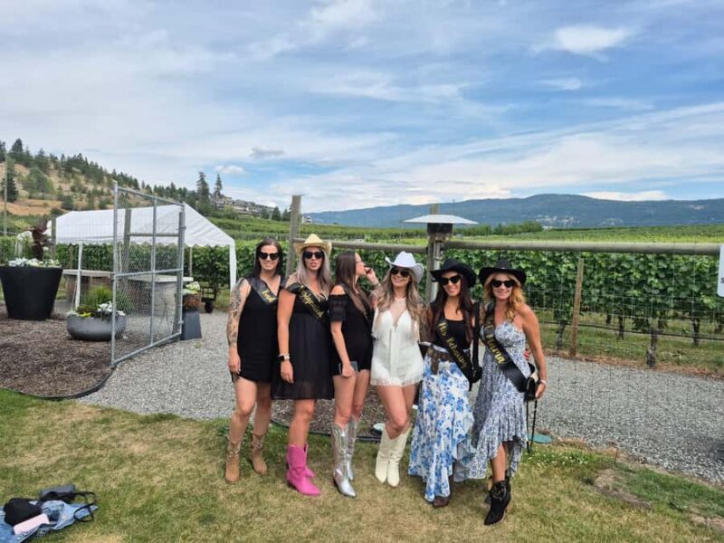 Kelowna: Private Or Public West Kelowna Wine Tours - Who Will Love This Tour?