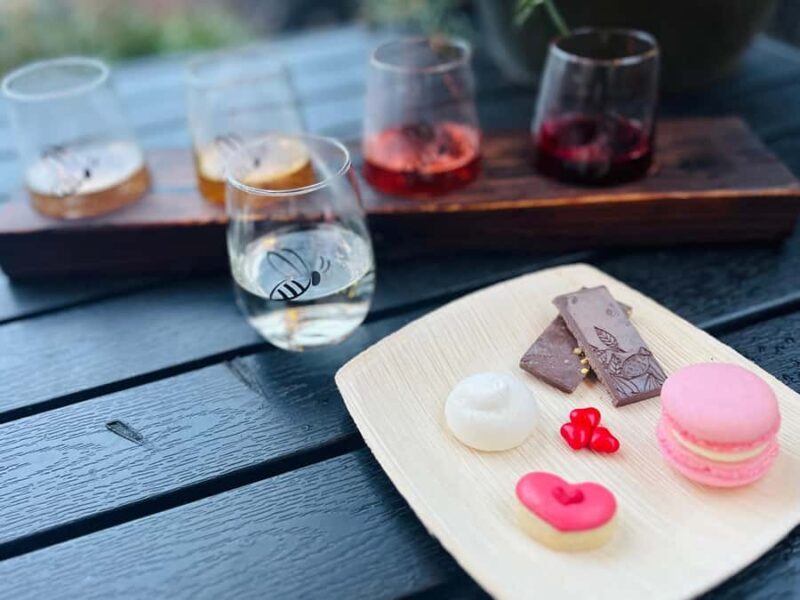 Kelowna Winery: Valentine's Cozy Up For Two - An Authentic Cozy Experience in Kelowna