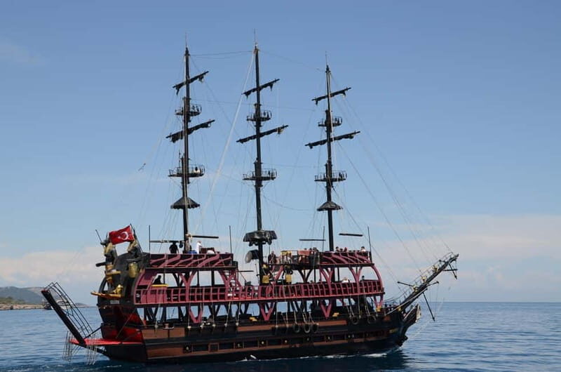 Kemer Pirate Boat Tour from Antalya/Belek / Kemer - The Experience: What to Expect on the Kemer Pirate Boat Tour
