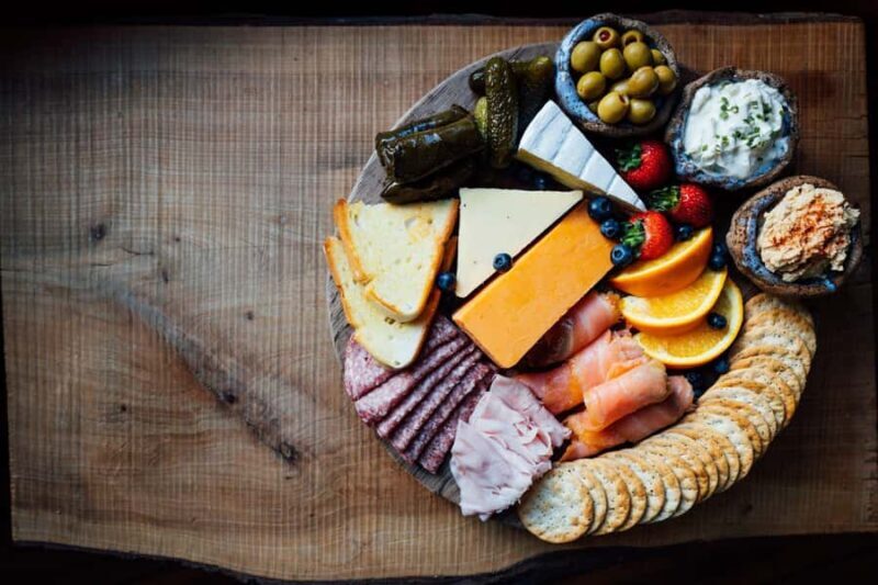 Kempton: Craft Distillery Tour with Gin & Whisky Tasting - Key Points