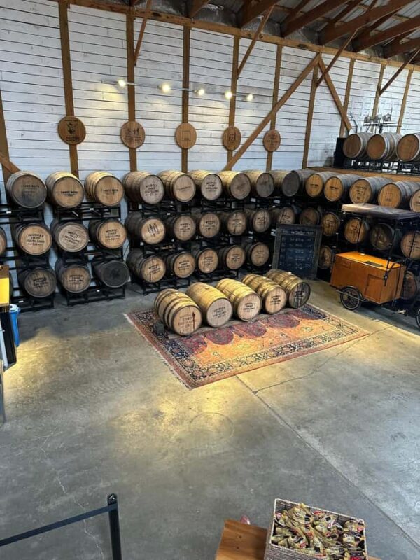 Kentucky: Guided Tour of 3 Bourbon Distilleries - An Overview of What to Expect