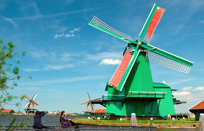 Keukenhof and Zaanse Schans Windmills Day Trip from Amsterdam - Optional Amsterdam Canal Cruise