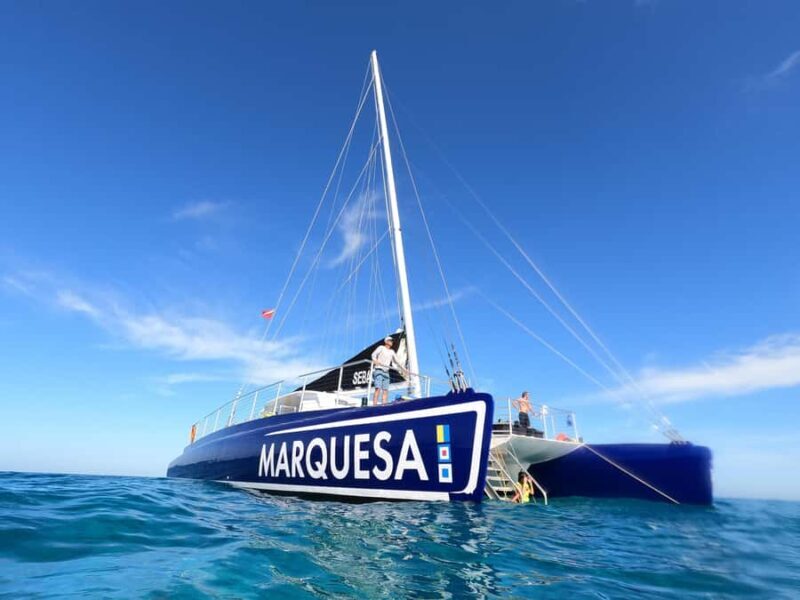 Key West: Catamaran Snorkel with Seafood Boil and Open Bar - Key Points