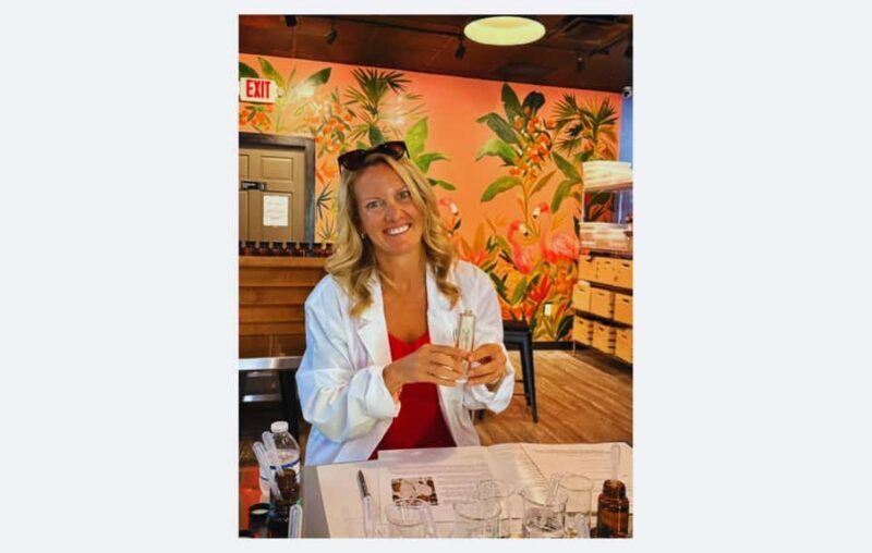 Key West: Perfume-Making Workshop with Champagne Toast - An Introduction to the Perfume Workshop in Key West