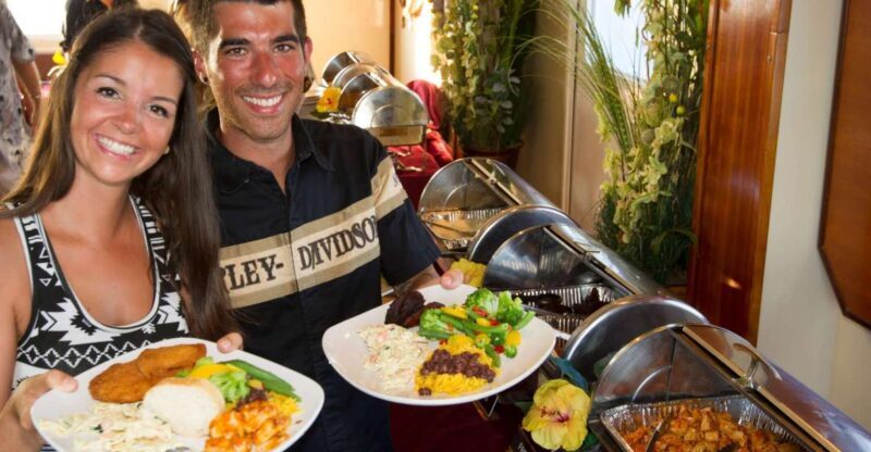 Key West: Sunset Dinner Cruise with Open Bar & Live Music - The Experience in Detail