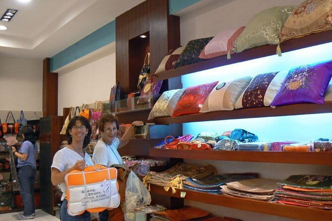 Kid-Friendly Beijing Private Guided Tour for Families - FAQ