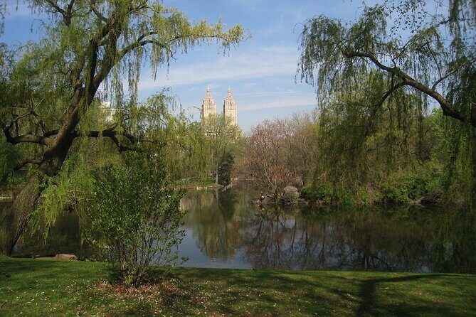 Kid Quest in New York, Central Park: Outdoor Detective Game - Exploring Central Park with Kid Quest: A Fun, Interactive Approach