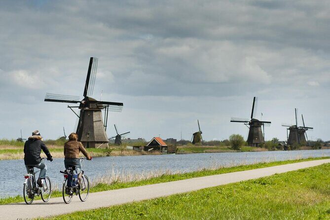 Kinderdijk Windmills, Delft City & Delft Blue Factory Visit - Key Points