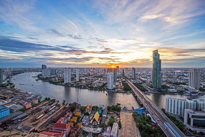 King Power MahaNakhon SkyWalk at Bangkok Admission Ticket - What Is the King Power MahaNakhon SkyWalk?