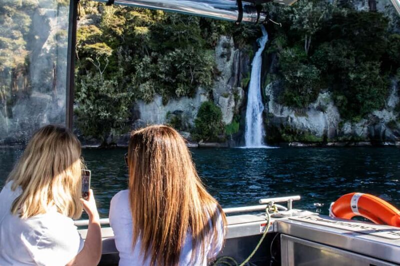 Kinloch: Lake Taupo Catamaran Cruise with Paddleboarding - Final Words