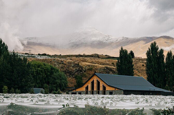 Kinross Winery: Classic Central Otago Wine Tasting Experience - A Solid Introduction to Central Otago Wines
