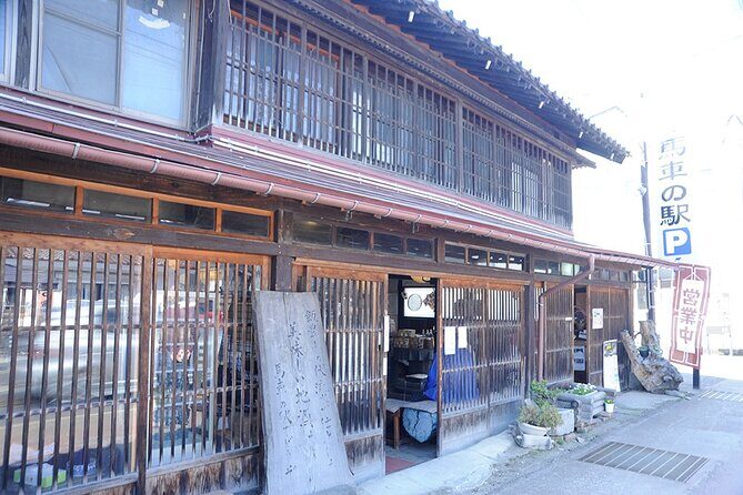 Kitakata Half-Day Private Tour with Government-Licensed Guide - Key Points