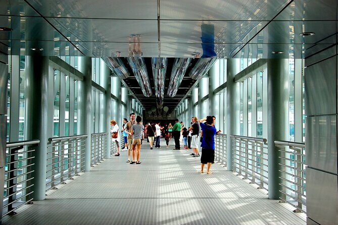 KL Tour with Petronas Twin Towers Observation Deck & Batu Cave - A Deep Dive into the Kuala Lumpur Experience