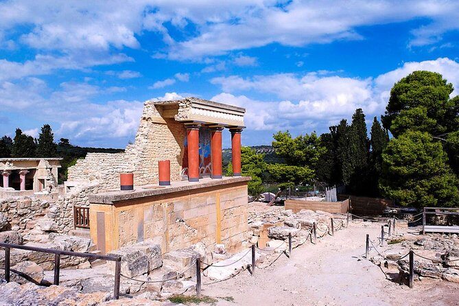 Knossos Palace and Arch. Museum of Heraklion Tour - Authenticity and Value