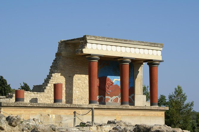 Knossos Palace and Pottery experience (Luxury Adventure) - Exploring the Itinerary: From Ancient Ruins to Village Life