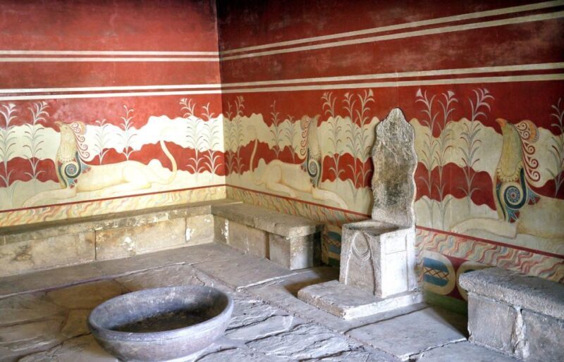 Knossos Palace guided tour - Heraklion City tour + market - What to Expect from This Crete Tour