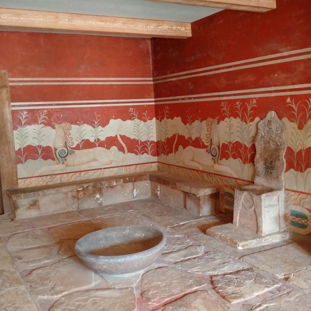 Knossos Palace Guided Walking Tour (Without Tickets) - Practical Tips for Travelers