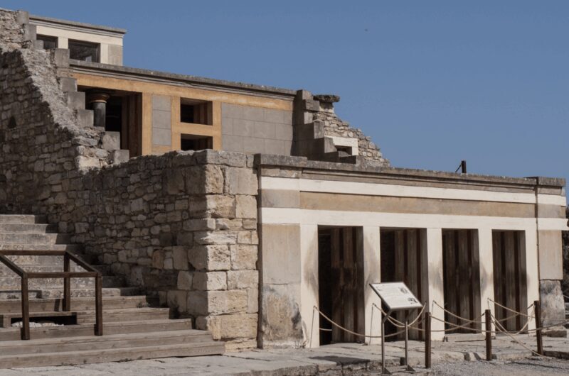 Knossos Palace Private Tour with Licensed Guide and Tickets - Final Thoughts: Who Is It Best For?