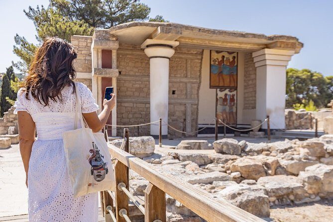Knossos Palace: Self-Guided Audio Tour on your Phone (without ticket) - What You Get with the Tour