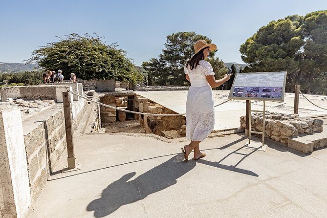 Knossos Palace: Self-Guided Audio Tour on your Phone (without ticket) - Price and Value
