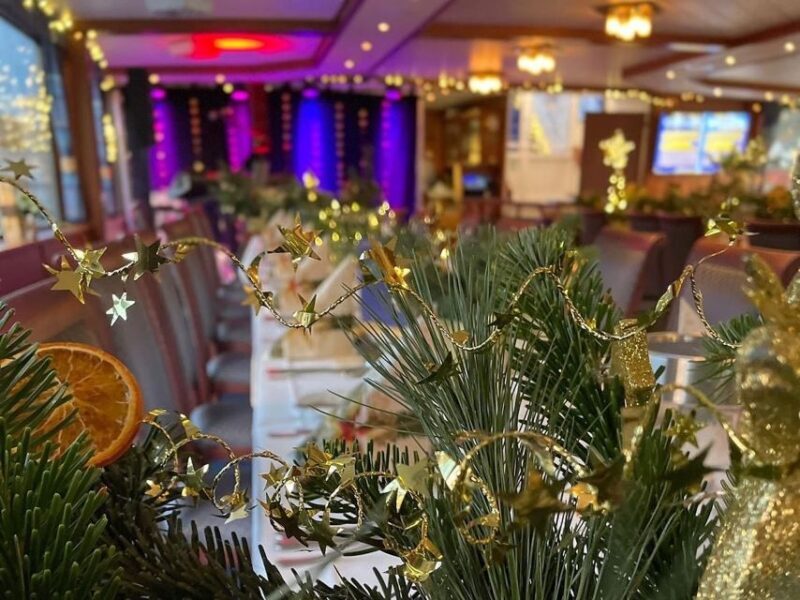 Koblenz: Christmas Boat Tour with Mulled Wine - Key Points