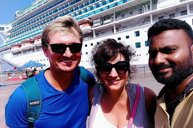 Kochi PARADISE Tuk-tuk tour with Pickup from the Cruise Ships - First Stop: Chinese Fishing Nets