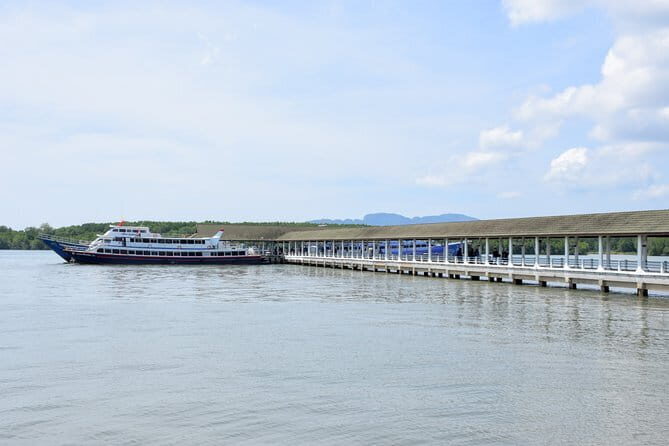 Koh Lanta to Koh Yao Yai by Satun Pakbara Speed Boat - Practical Tips for Travelers