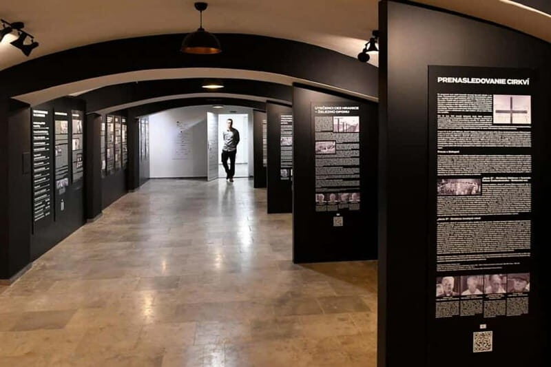 Koice: Guided Walking Tour with Museum Visits - Key Points