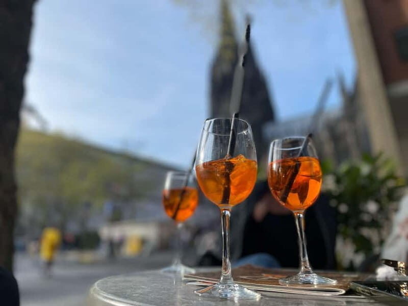 Köln: Sommerliche Rikscha Tour mit Aperol - Why Choose a Rikscha Tour in Cologne?
