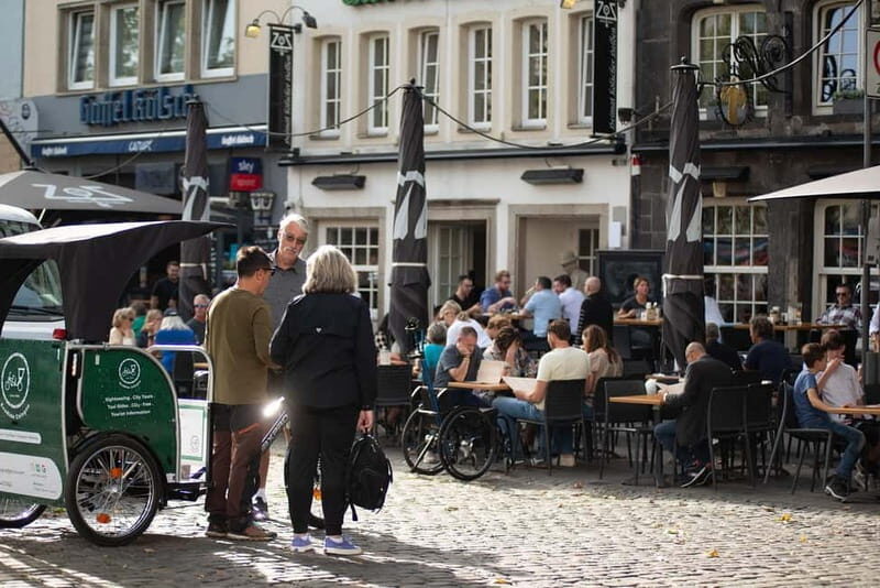 Köln: Sommerliche Rikscha Tour mit Aperol - Experience Details and Practicalities