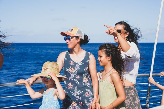Kona Deluxe Catamaran Whale Watch - FAQ