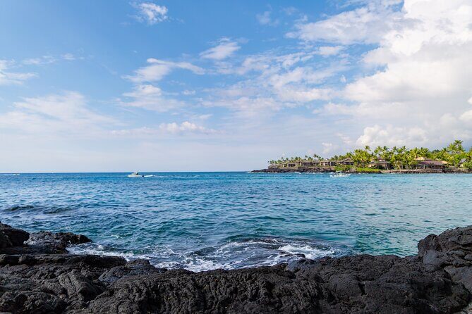 Kona Hawaii Photographer 25 minute session at Outrigger Resort - What the Experience Offers
