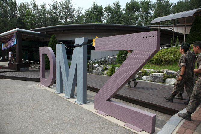 Korea DMZ Tour; optional: North Korean Meet up, Suspension Bridge - Final Thoughts