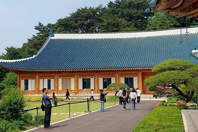 Korean barbecue & Seoul's night life experience - The Practical Aspects: What You Need to Know