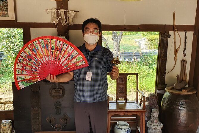 Korean Shamanism Walking Experience and Shopping in Seoul - An In-Depth Look at the Tour Experience