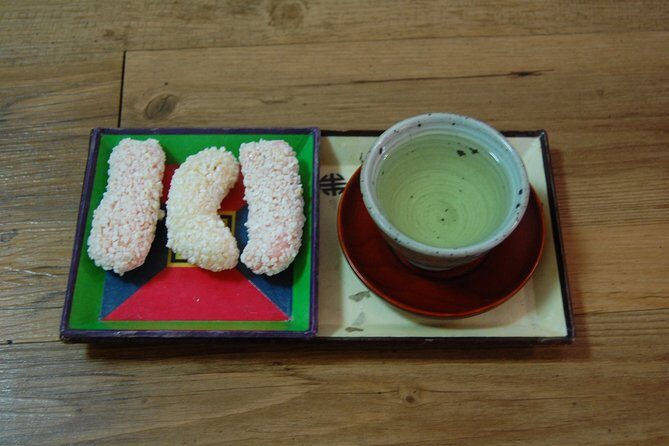 Korean Tea Ceremony and Kimchi Making Cultural Experience in Seoul - A Closer Look at the Experience