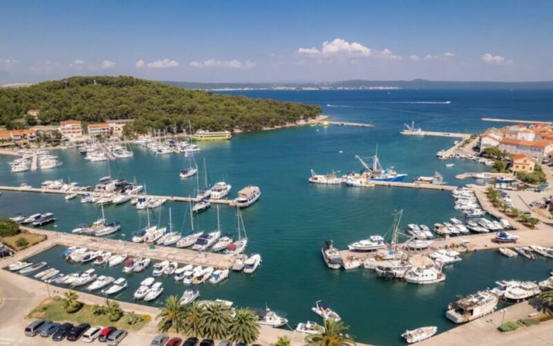 Kornati National Park to island Mana & Kukljica & Beach Loje - Exploring the Kornati National Park to Island Mana, Kukljica & Beach Loje Tour