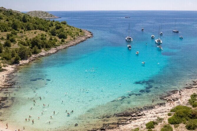 Kornati to island Mana and Kukljica and Beach Lojena Tour by boat - Who Is This Tour Best For?