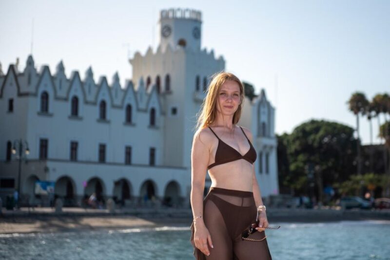 Kos town photo shoot for solo traveller - The Sum Up