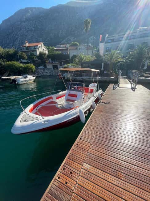 Kotor: Blue Cave and Gulf tour by speedboat - An In-Depth Look at the Speedboat Tour
