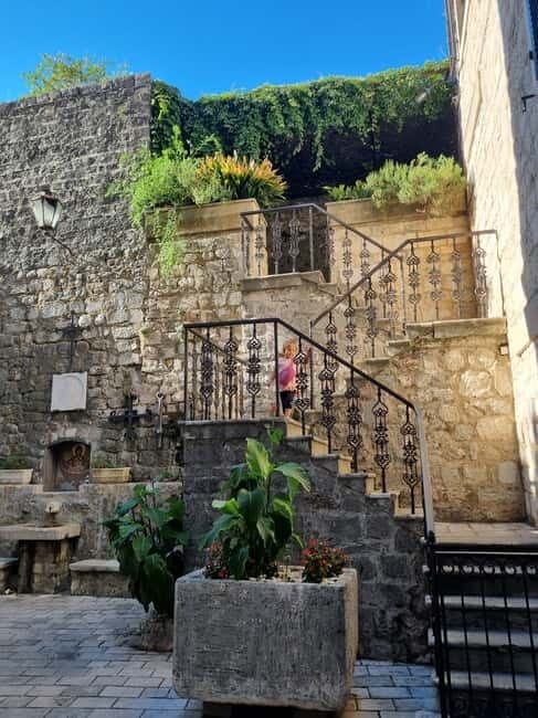 Kotor Old Town Small-Group Walking Tour - Key Points