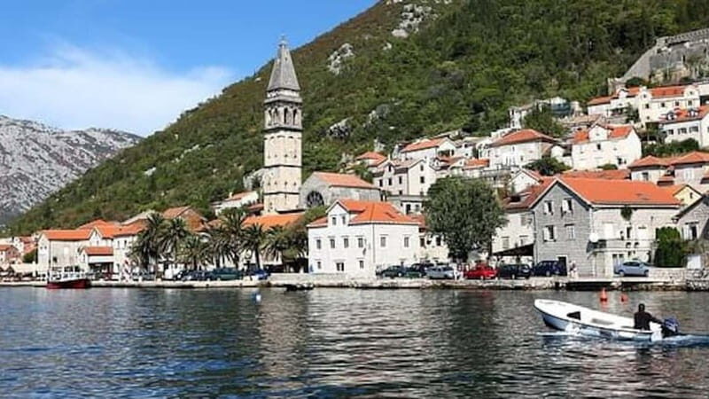 Kotor: Private Bay Cruise and Guided Sightseeing Tour - Discovering the Beauty of Kotor’s Bay