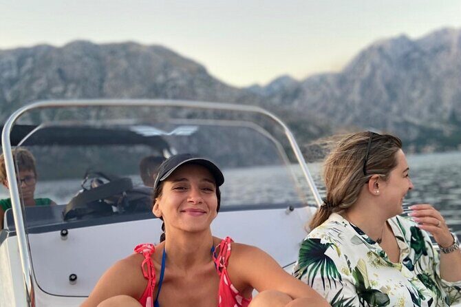 Kotor Sunset Group Tour: Lady of the Rocks and Perast(1.5hr) - In-Depth Breakdown of the Itinerary