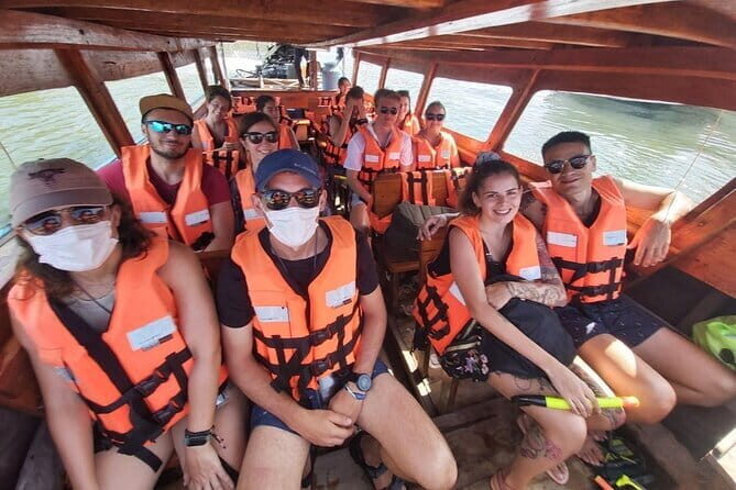 Krabi's Hidden Gem: Hong Island Tour by Longtail boat - A Detailed Look at the Hong Island Tour