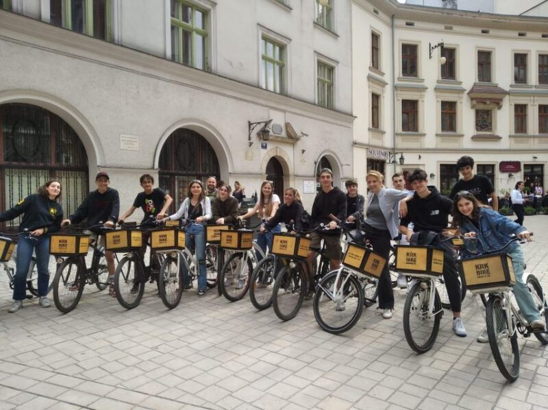 Krakow: 2h World War II, visiting the Ghetto bike tour - An In-Depth Look at the Tour Experience